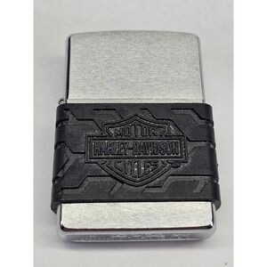 Zippo Harley-Davidson Lighter Mens Chrome 1999 Tire Tread Rubber Wrap Willie